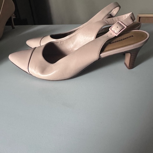 Clarks Women's Cream Slingback Heels - Picture 2 of 4